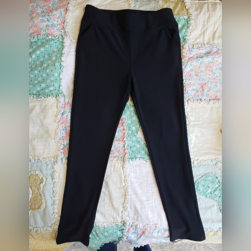 Women's Size M Black Stretch Pants
